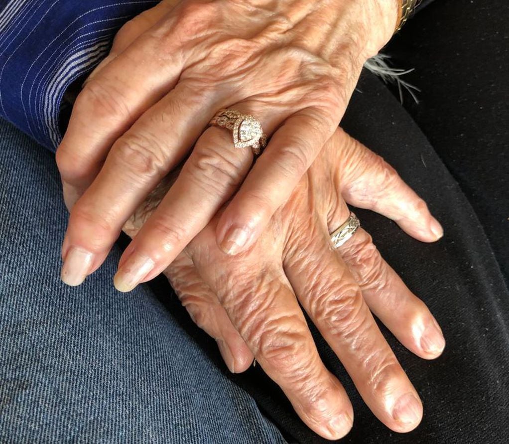 90-year-old man, 89-year-old woman marry, hope for 'five good years  together