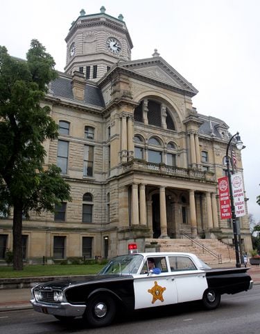 Hamilton Antique car show and parade