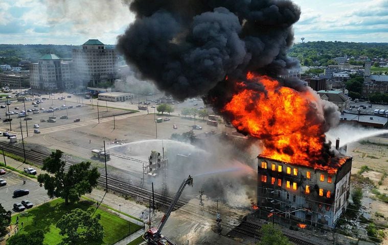 Hamilton former Beckett Paper building fire