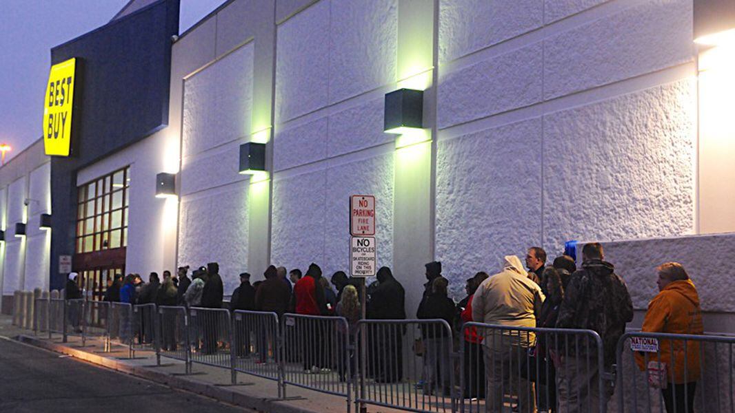 Thanksgiving And Black Friday Store Hours What We Know Now