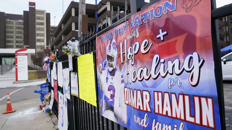 Bills banners displayed at Buffalo City Hall