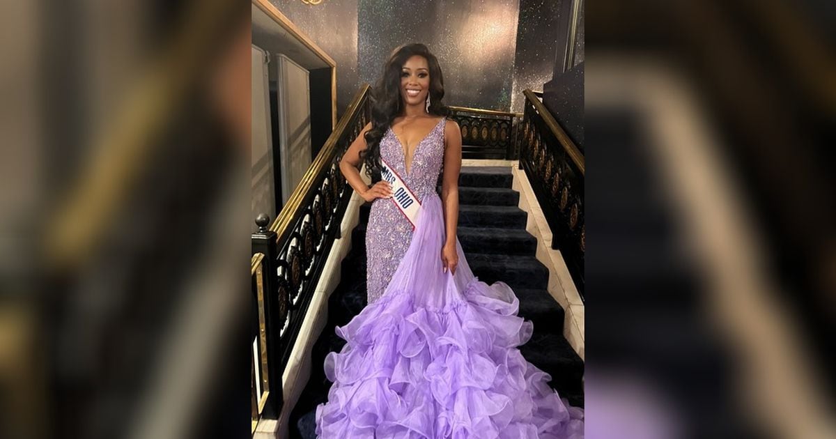 Middletown Teacher Stuns in Mrs. America Pageant