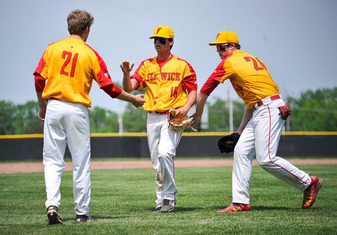 Franklin beats Fenwick in D2 district baseball final