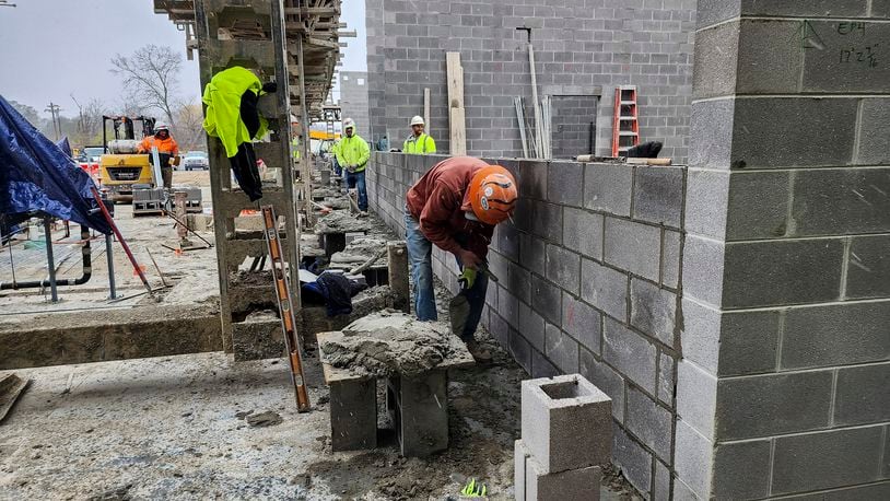 Construction continues on the new Franklin High School Wednesday, Nov. 16, 2022. NICK GRAHAM/STAFF