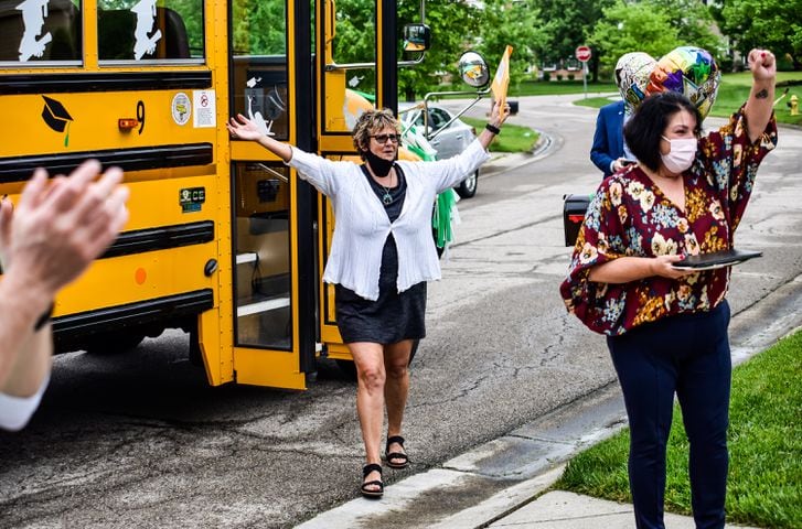 Mason graduates get diplomas delivered to their front door