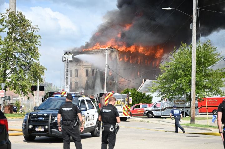 Fire destroys former Beckett Paper office building in Hamilton