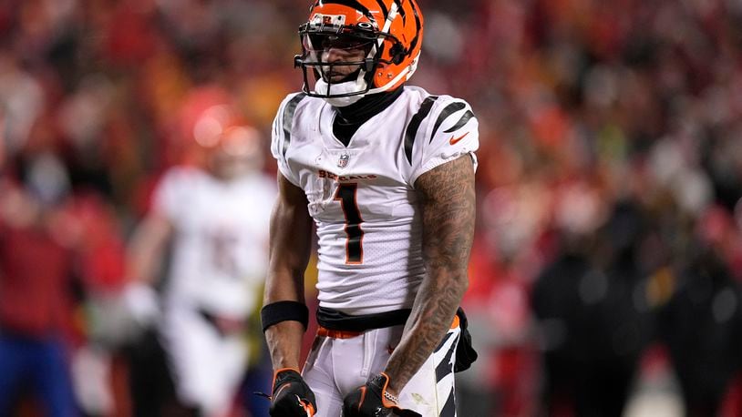 Cincinnati Bengals wide receiver Ja'Marr Chase celebrates his catch against the Kansas City Chiefs during the second half of the NFL AFC Championship playoff football game, Sunday, Jan. 29, 2023, in Kansas City, Mo. (AP Photo/Brynn Anderson)