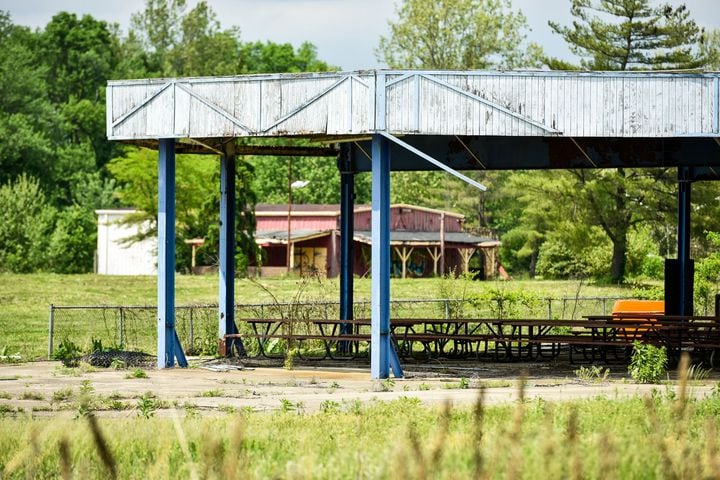 See What LeSourdsville Lake Americana Looks like now