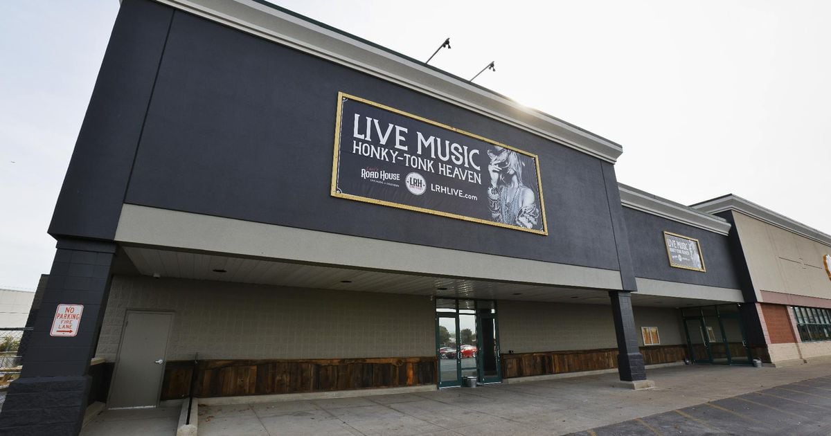 Lori’s Roadhouse brings national Nashville acts, local entertainment to