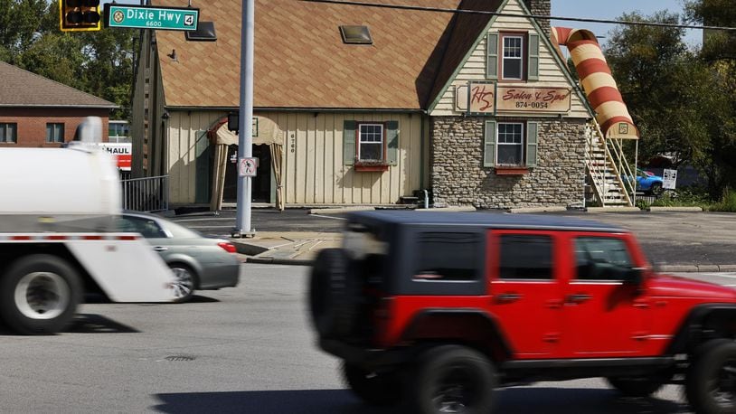 The city of Fairfield has agreed on Monday, Sept. 27, 2021, to purchase the former Head Shed Salon at the corner of Dixie Highway and Seward Road to make way for an expected widening of that intersection. The city is agreeing to pay $250,000 for the property. NICK GRAHAM/STAFF