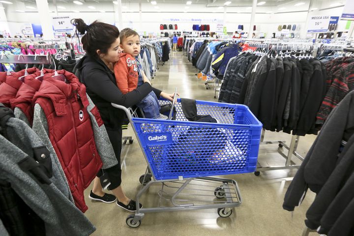 Middletown takes step to attract more retailers