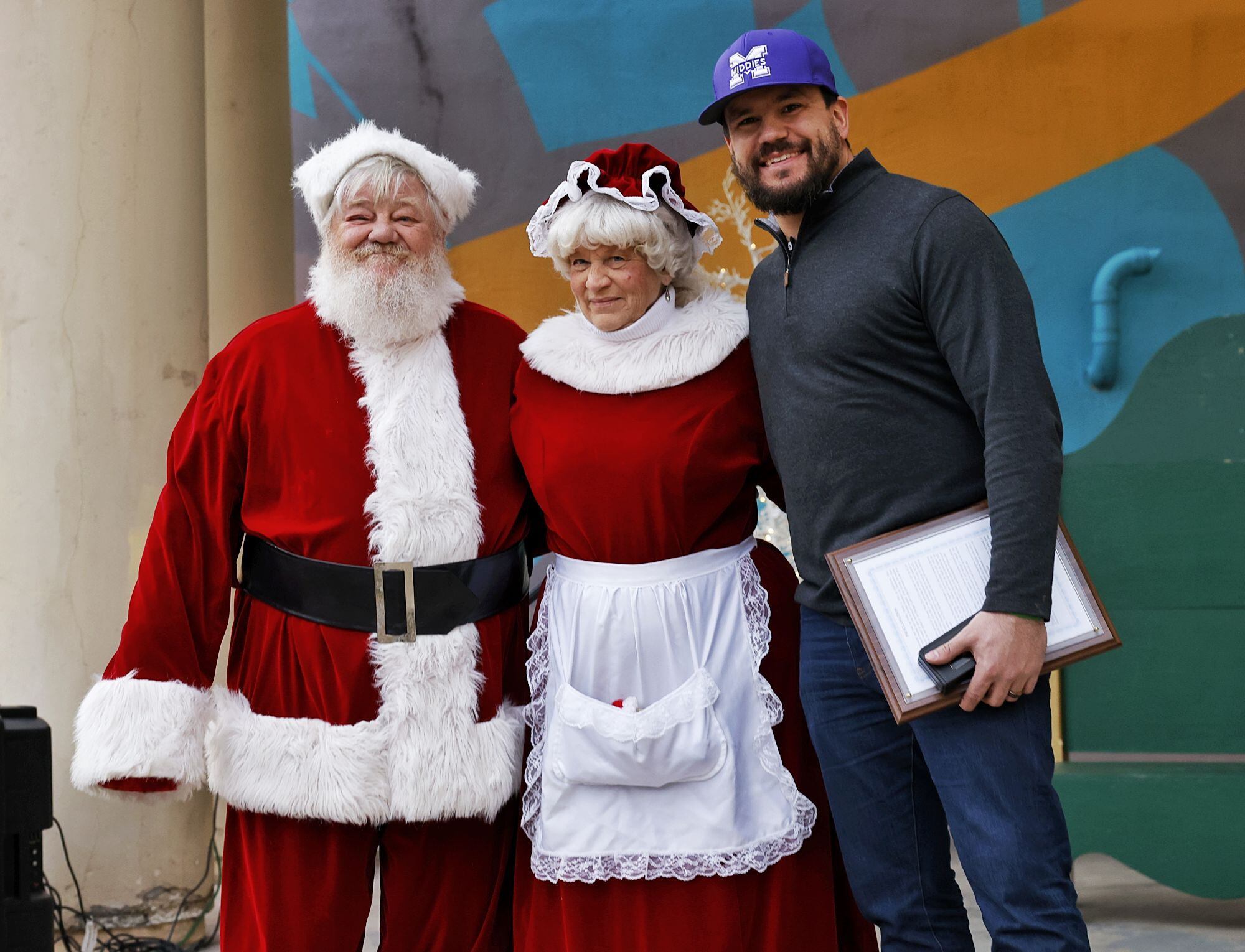 Kyle Schwarber on X: Merry Christmas y'all! I got a early gift!   / X