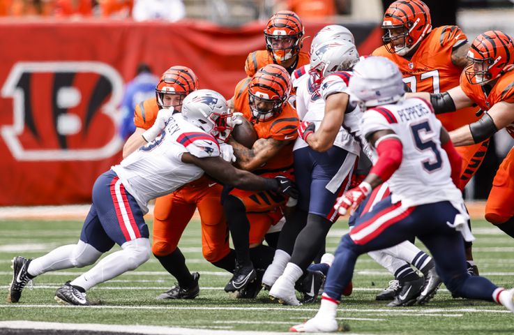 090824 Bengals vs Patriots football