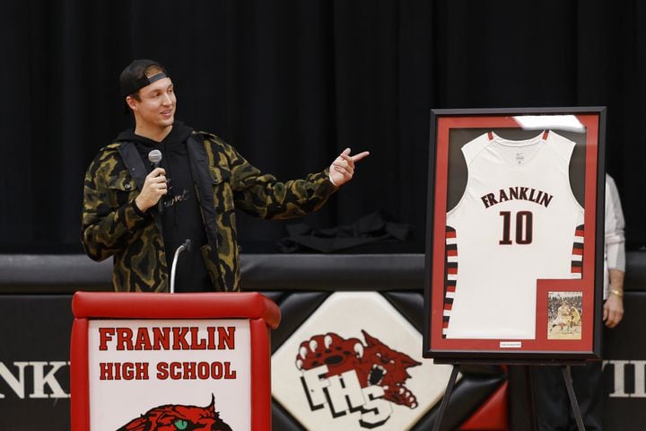 Franklin to retire Luke Kennard's basketball jersey