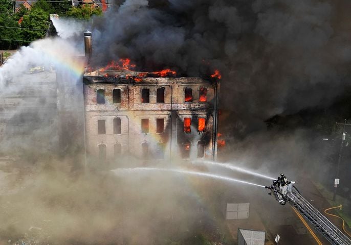 Fire in former Beckett Paper building in Hamilton