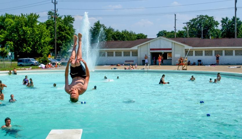 PHOTOS: Scenes from Eastview Pool in Hamilton from 2002.