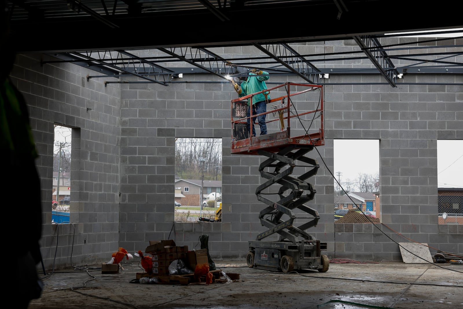 Construction continues on the new Franklin High School Wednesday, Nov. 16, 2022. NICK GRAHAM/STAFF