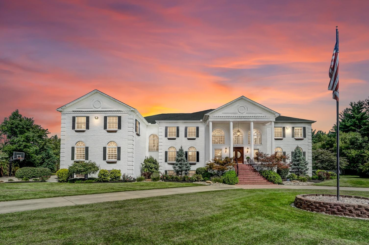 PHOTOS The most expensive house on the market in Butler County