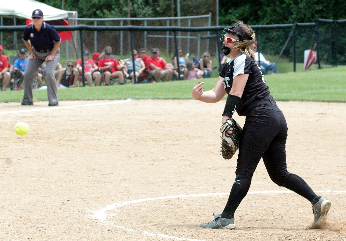 PHOTOS: Lakota East Vs. Lakota West Division I Regional High School Softball