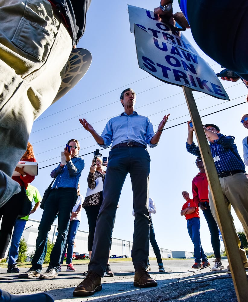 Presidential candidate visits UAW workers on strike in  West Chester