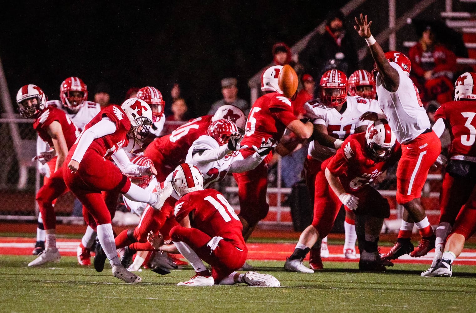 Fairfield vs Milford playoff football