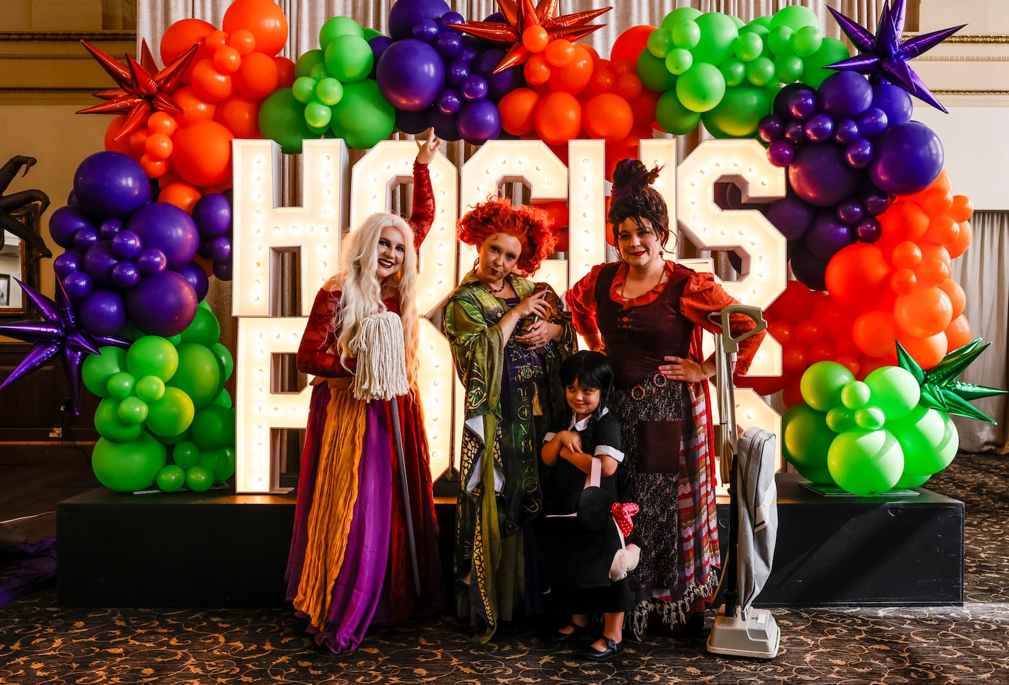 101324 Hocus Pocus Middletown