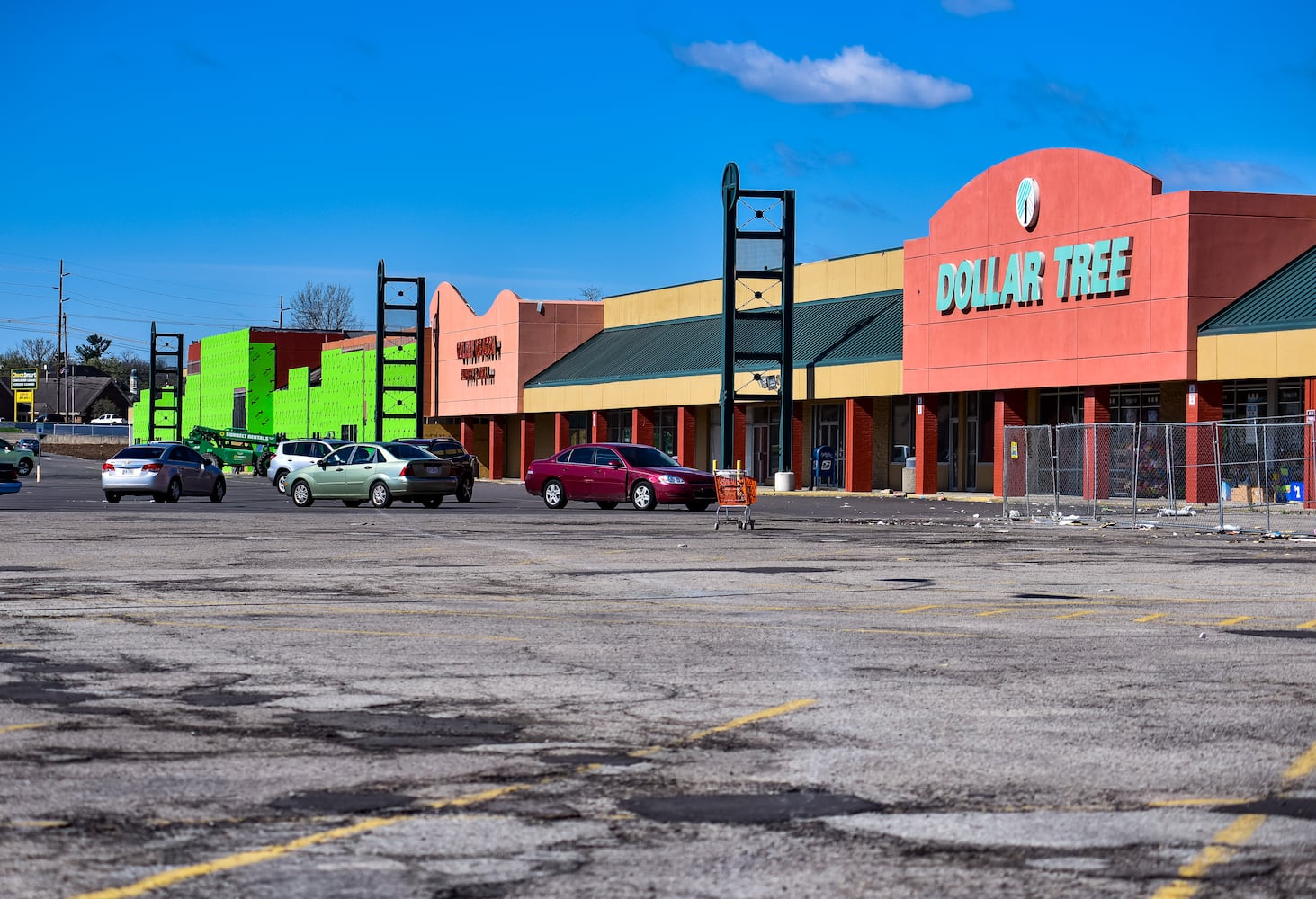 Demolition and construction underway at Hamilton West Shopping Center