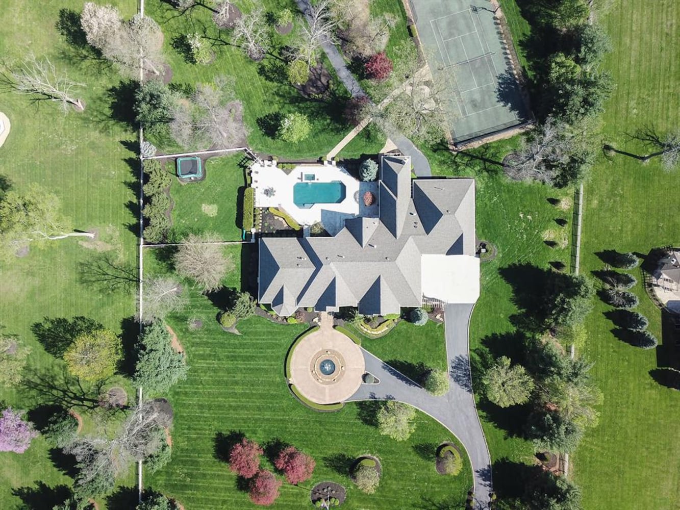 PHOTOS The most expensive home on the market in Mason