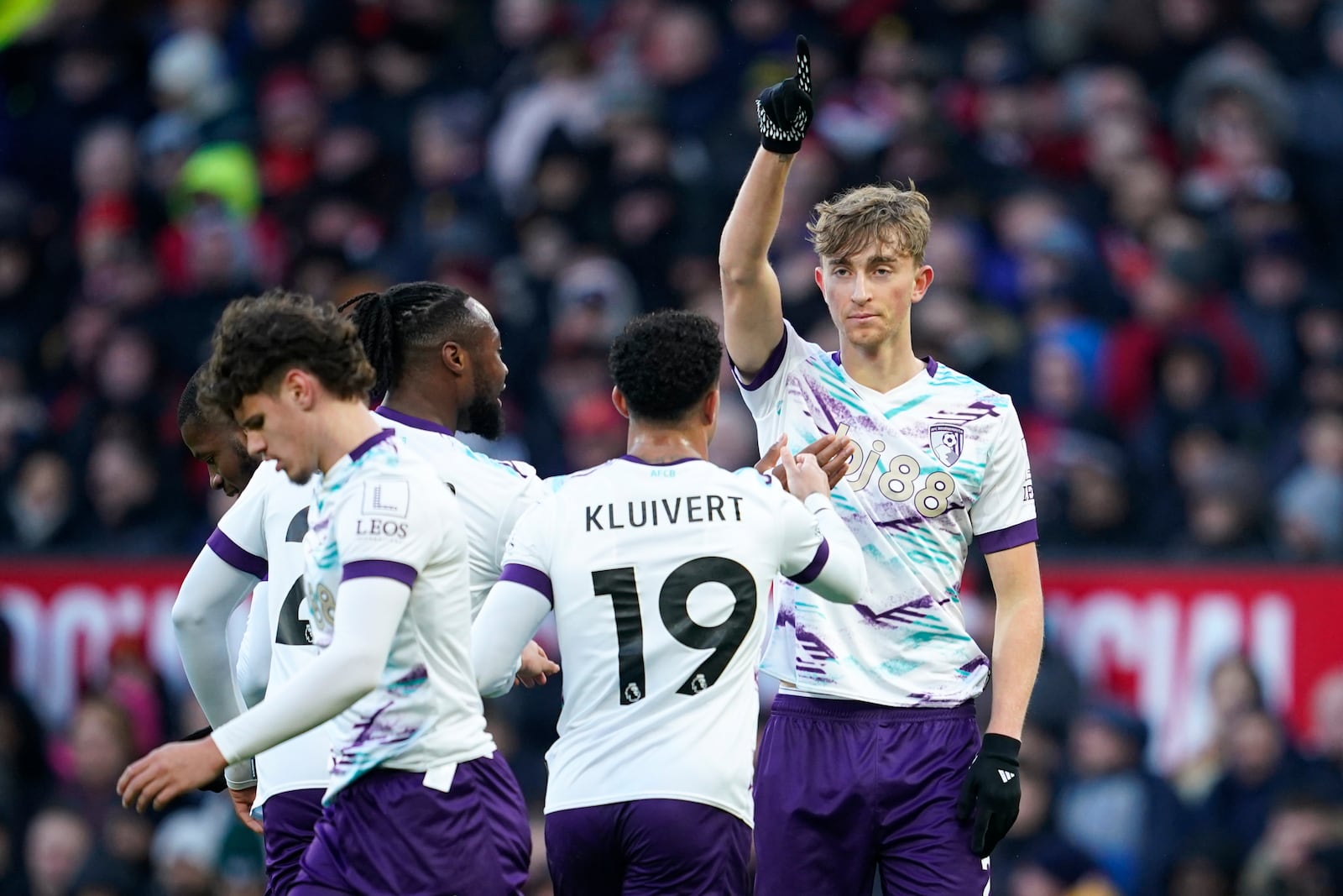 Bournemouth's Dean Huijsen celebrates after scoring his side's first goal during the English Premier League soccer match between Manchester United and Bournemouth at the Old Trafford stadium in Manchester, England, Sunday, Dec. 22, 2024. (AP Photo/Dave Thompson)