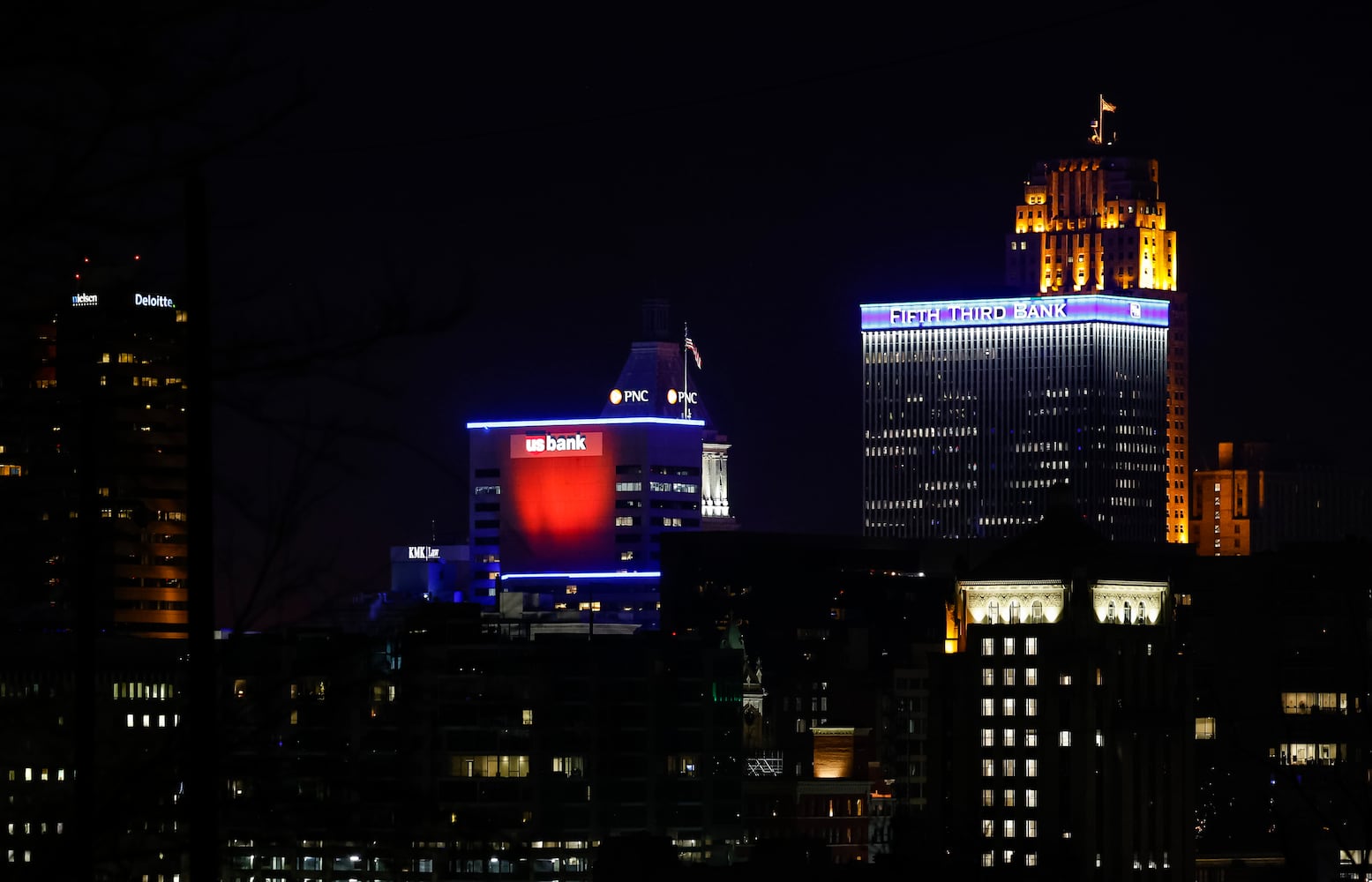 020122 Cincinnati Glow