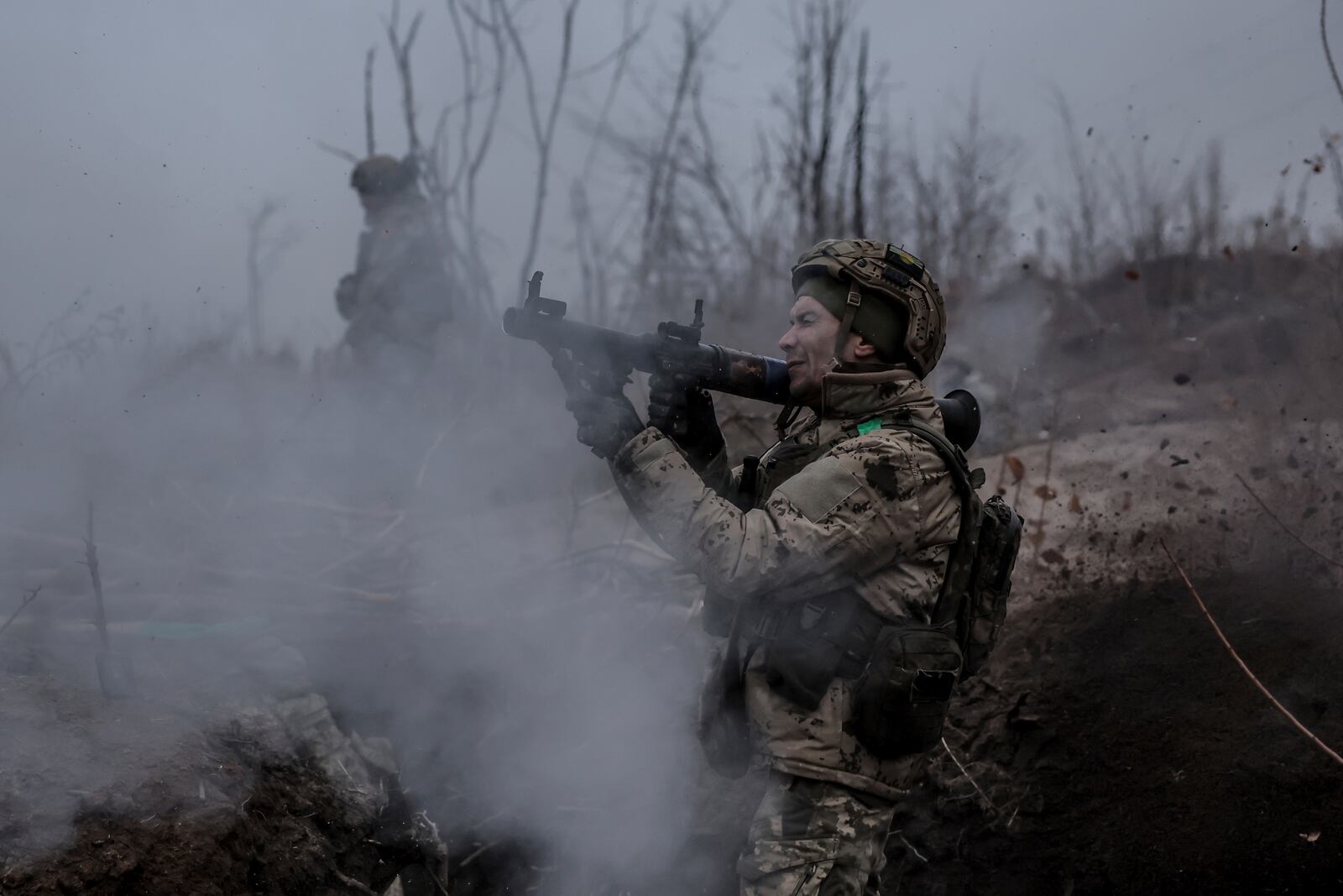 In this photo provided by Ukraine's 24th Mechanised Brigade press service, a serviceman of the 24th Mechanised Brigade improves his tactical skills at the training field in Donetsk region, Ukraine, Friday, Nov. 29, 2024. (Oleg Petrasiuk/Ukrainian 24th Mechanised Brigade via AP)