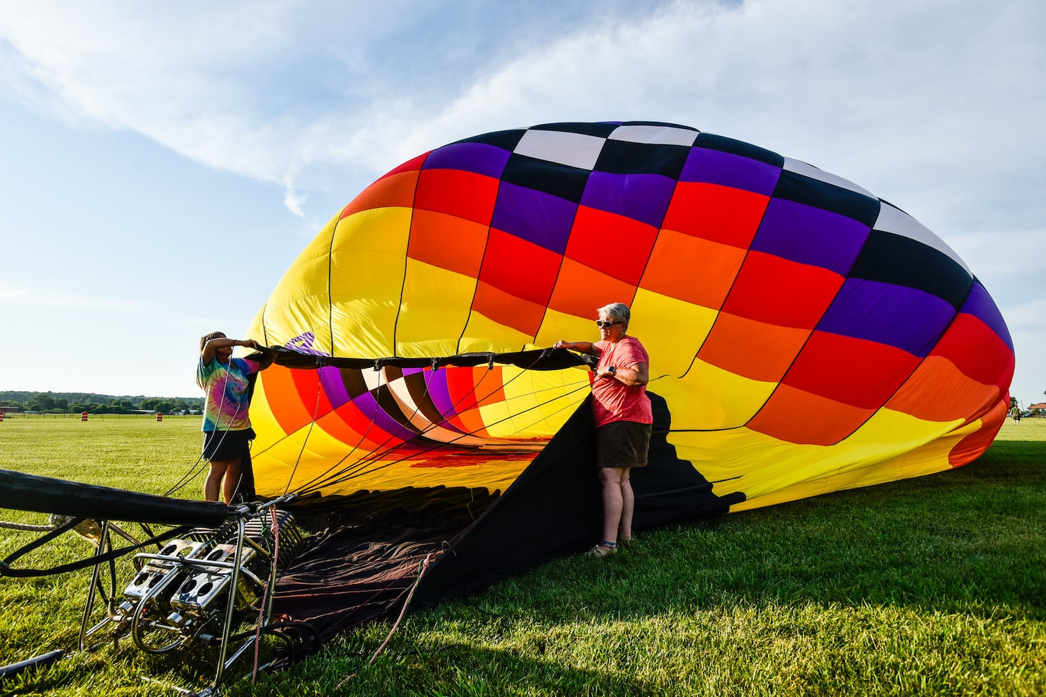 Balloons take to the air for Ohio Challenge hot air balloon festival