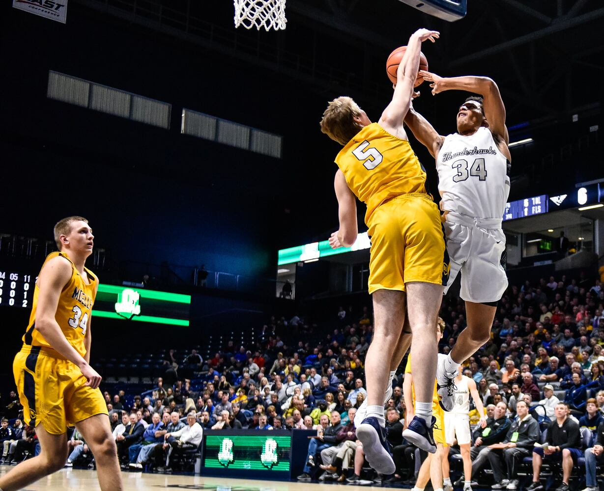 Lakota East falls to Moeller in D1 Regional basketball semifinal