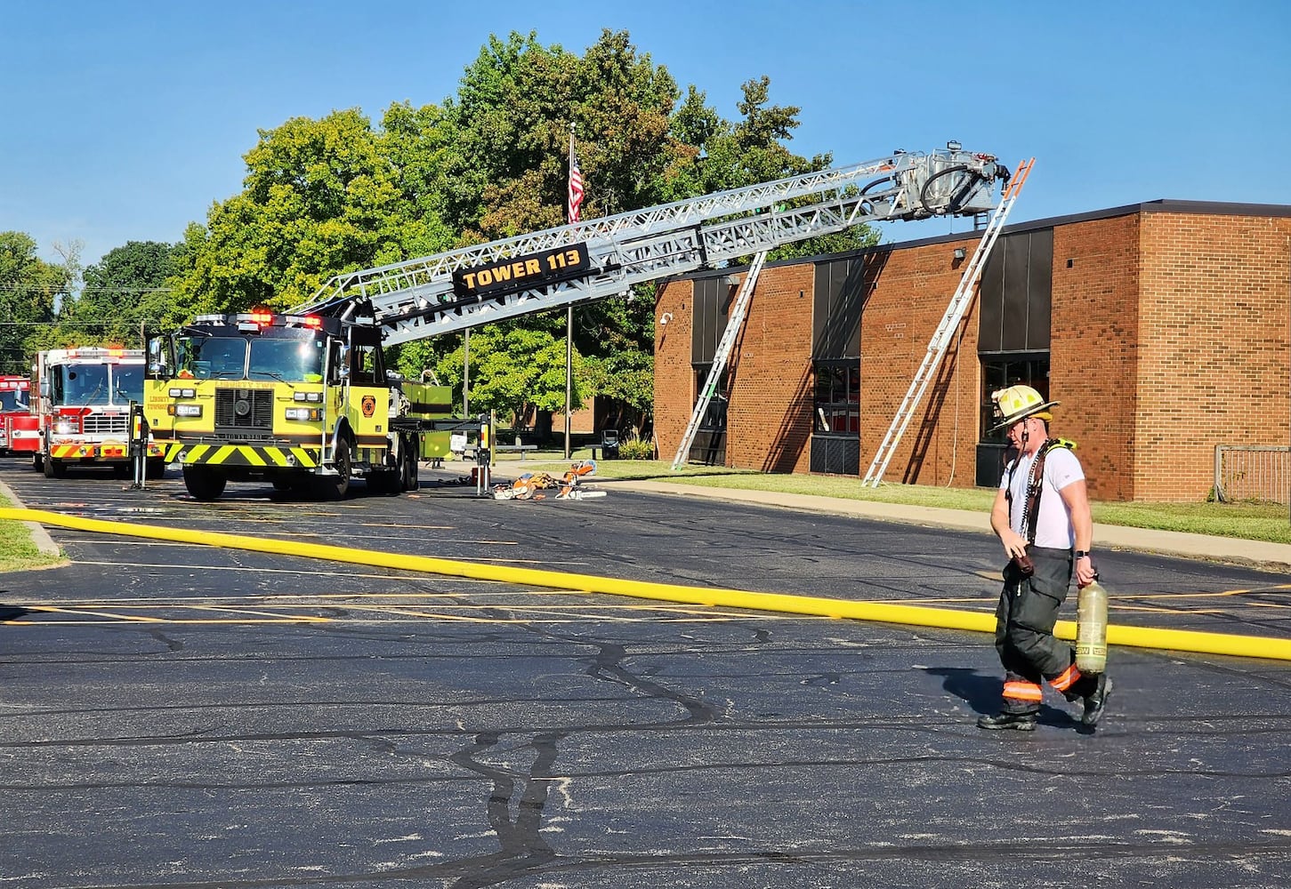 090423 Fire at Hopewell Jr High