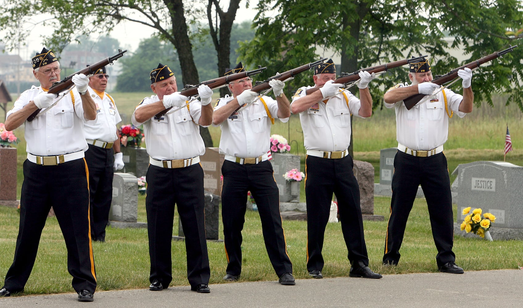 PHOTOS: Past memorial day parades in Butler and Warren counties