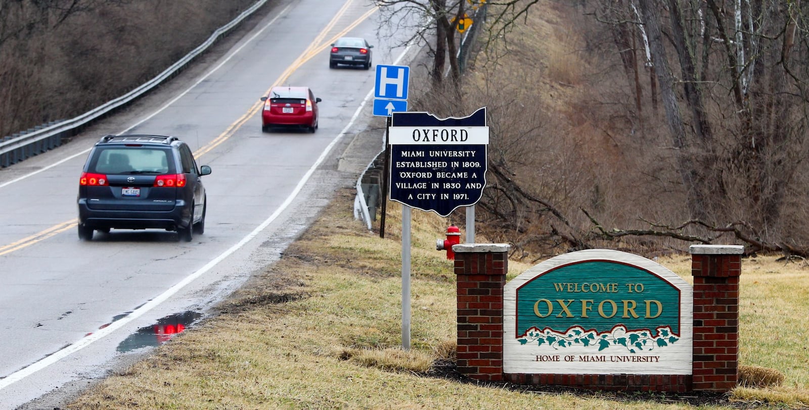 City of Oxford sign.