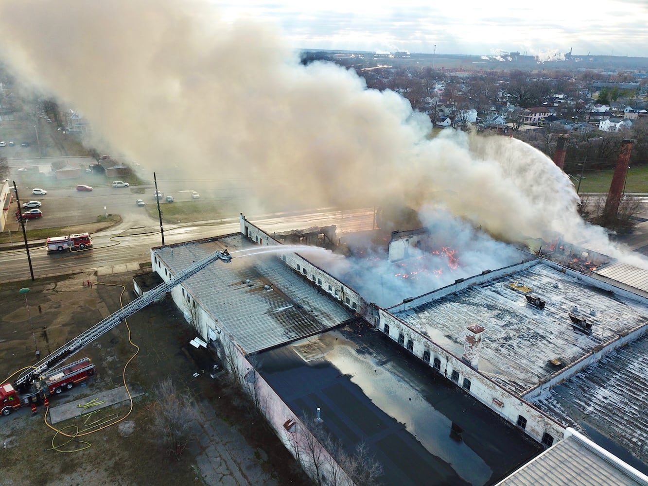 PHOTOS: Large fire at old Middletown Paperboard building on New Year’s Day