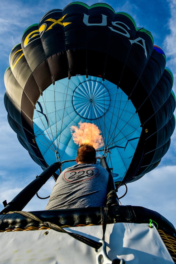 Balloons take to the air for Ohio Challenge hot air balloon festival