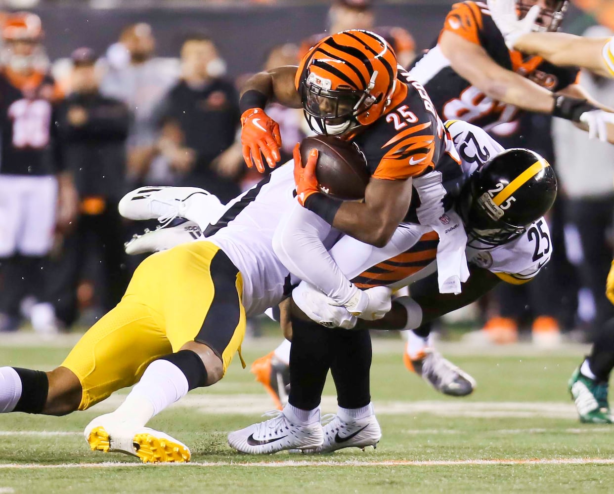 PHOTOS: Bengals vs Steelers