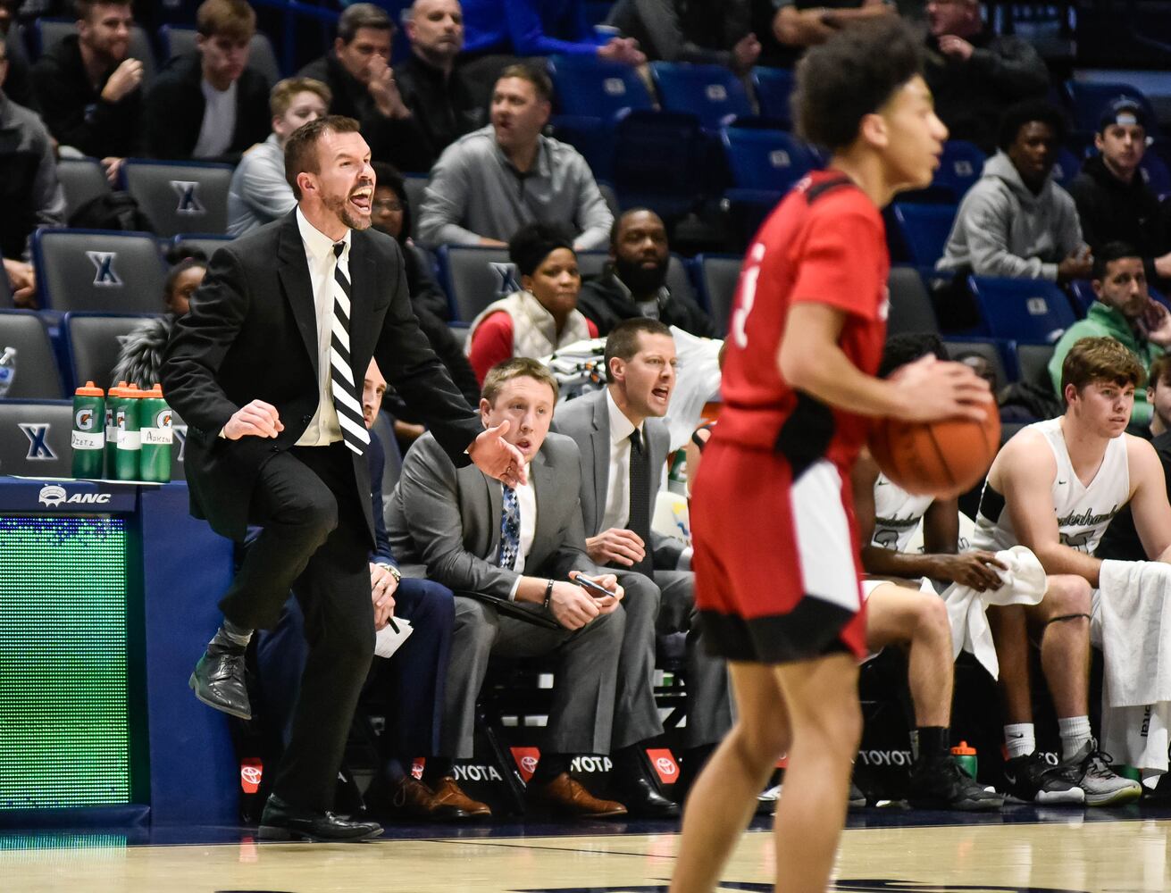 Centerville vs Moeller and Lakota East vs La Salle Regional basketball semifinals