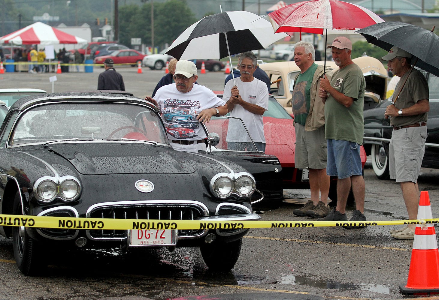 Hamilton Antique car show and parade