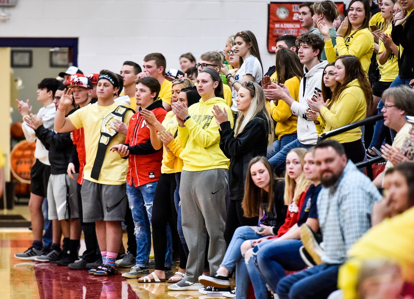 Two Butler County schools hold basketball game to benefit Madison teen battling cancer