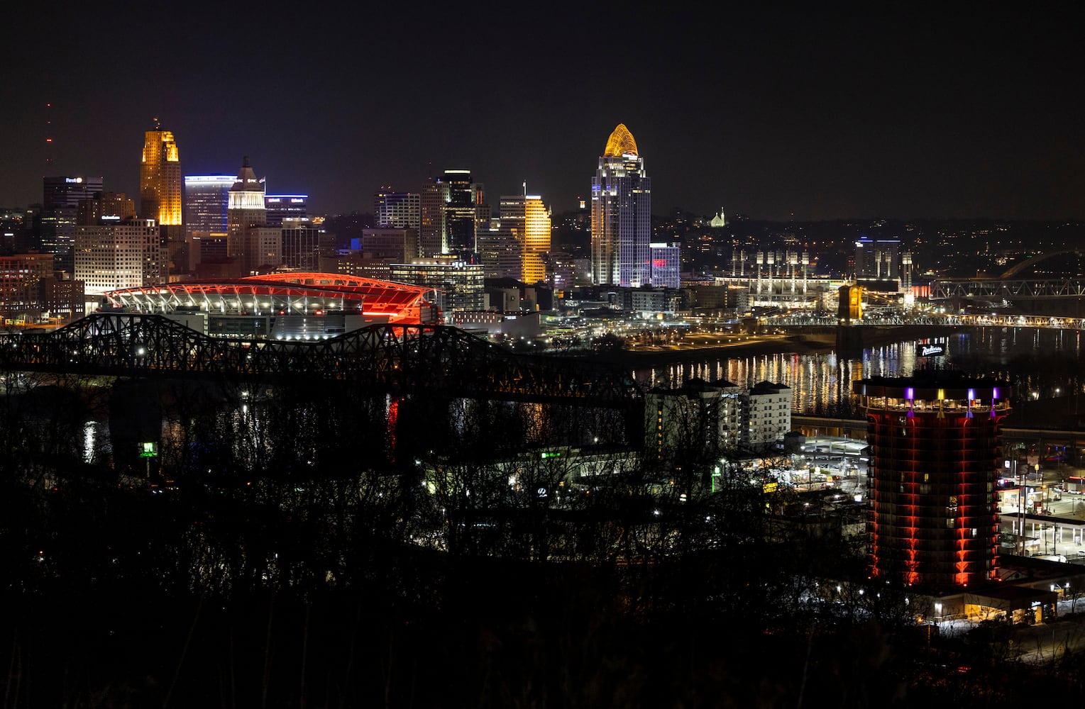 020122 Cincinnati Glow