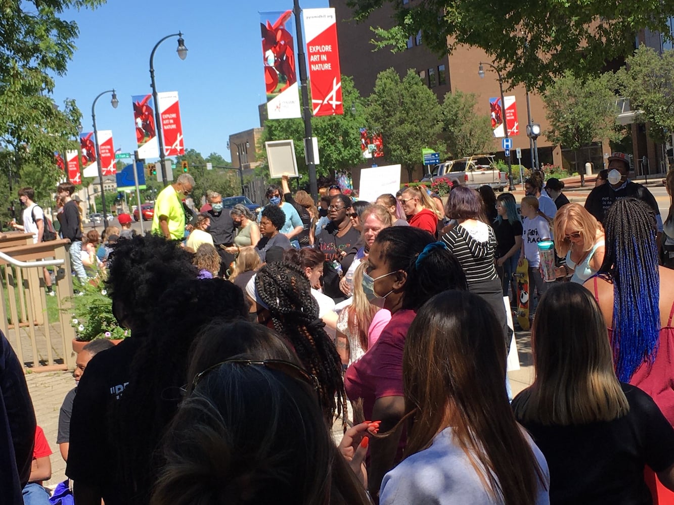 PHOTOS: Hundreds march in protest during Hamilton event at courthouse