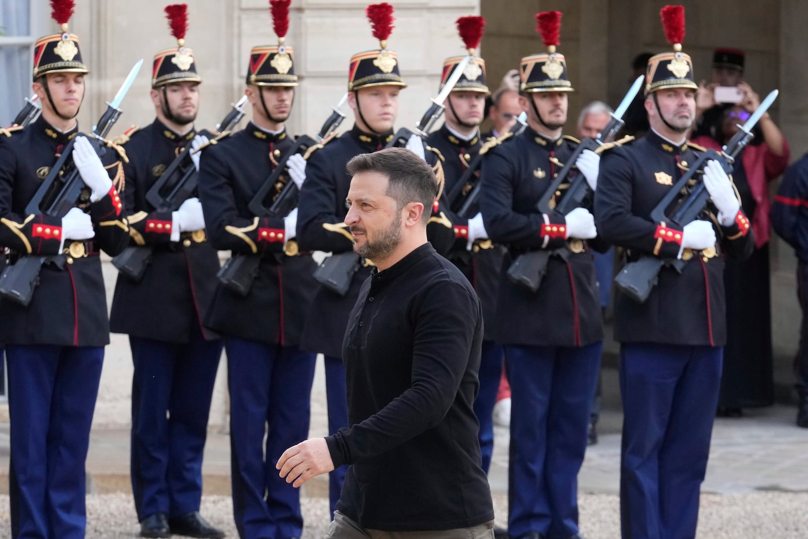 Ukrainian President Volodymyr Zelenskyy arrives for a meeting at the Elysee Palace, in Paris, Thursday, Oct. 10, 2024. (AP Photo/Michel Euler)