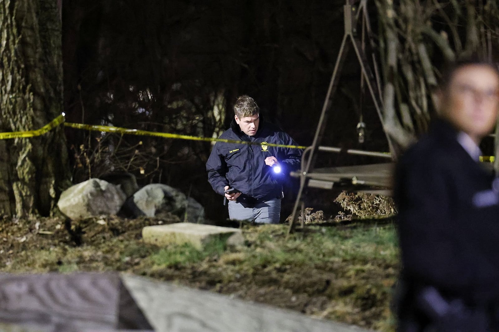 Police investigate a shooting on Summer Street in Hamilton Feb. 21, 2022. NICK GRAHAM / STAFF