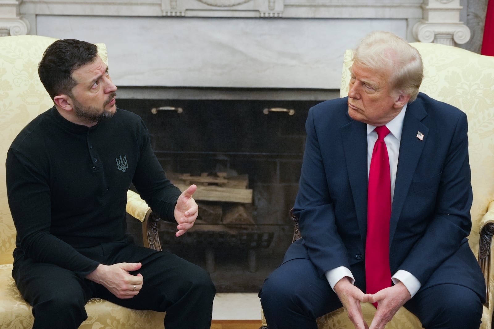 President Donald Trump, right, meets with Ukrainian President Volodymyr Zelenskyy in the Oval Office at the White House, Friday, Feb. 28, 2025, in Washington. (AP Photo/ Mystyslav Chernov)