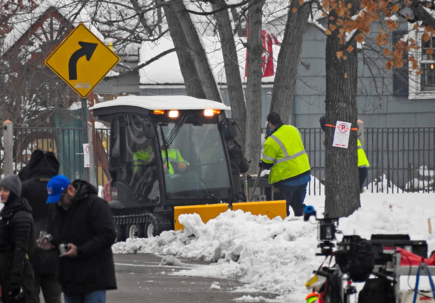 Movie starring Mark Ruffalo and Anne Hathaway filming in Hamilton