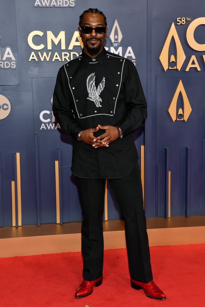 58th Annual CMA Awards - Arrivals