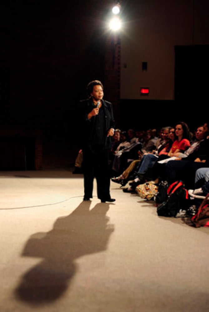 Anita Scott Jones speaks at Middletown H.S.